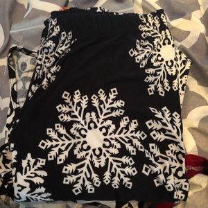 Agnes and Dora leggings